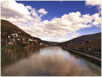 Neckar mit den Hausbergen links und rechts (Bild: Geka Presse&Foto)